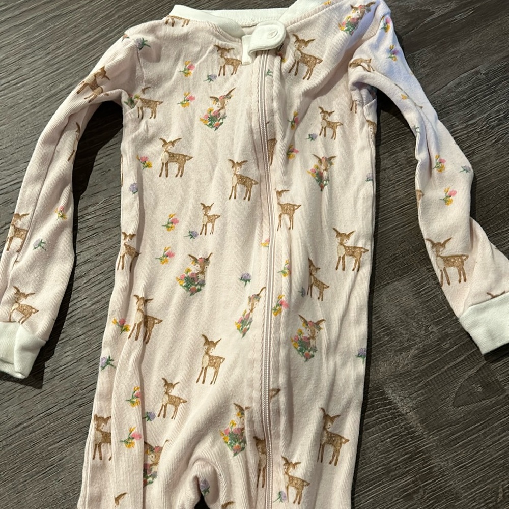 Burt’s Bees footie pajamas- deer print- 18 months- like new